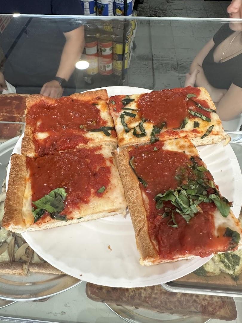 Court Square Pizza